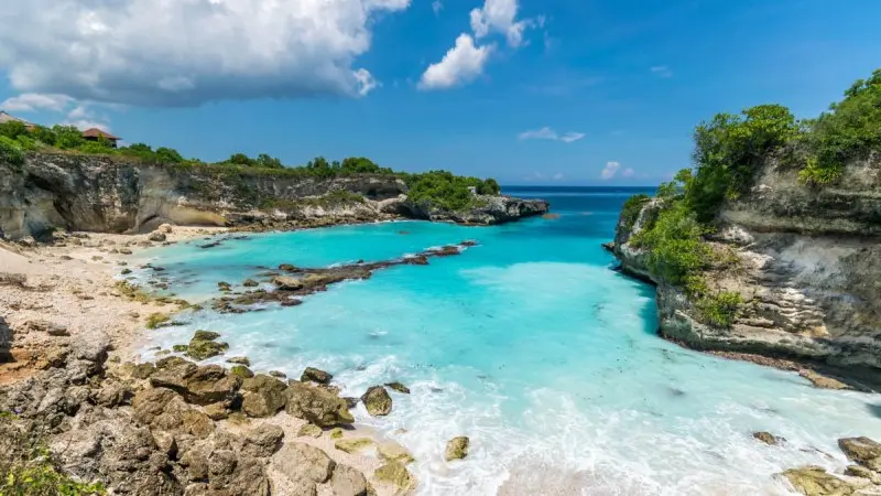 Panduan Wisata Nusa Lembongan, Mengeksplorasi Keindahan Pantai, Terumbu Karang, dan Aktivitas Air